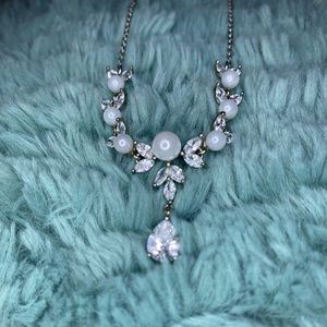 Faux Diamond & Pearl Necklace